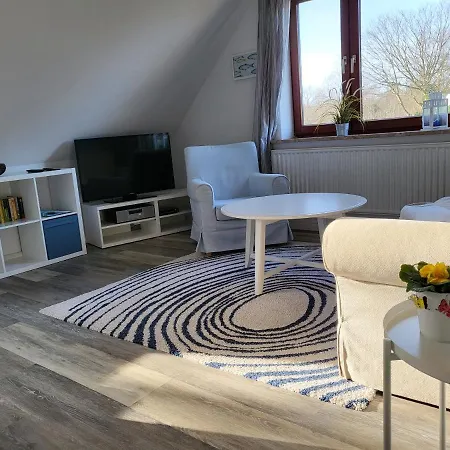 4 In Der Waldstrasse