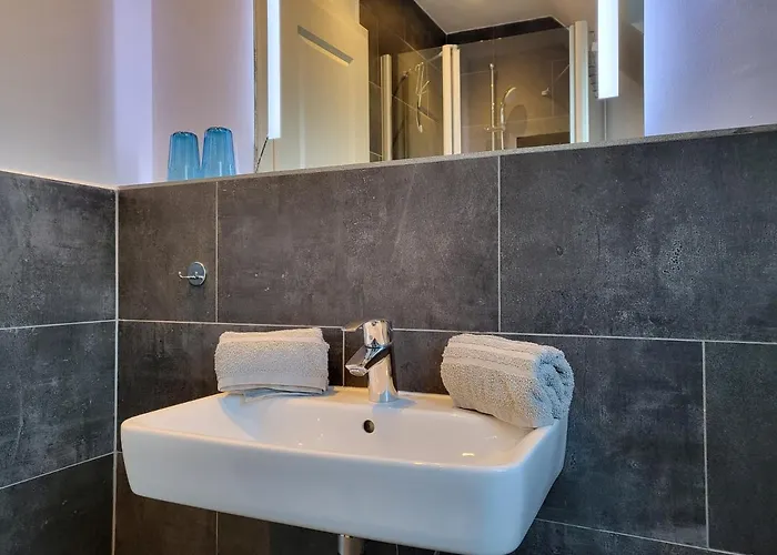 4 In Der Waldstrasse